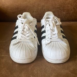Adidas Superstar
